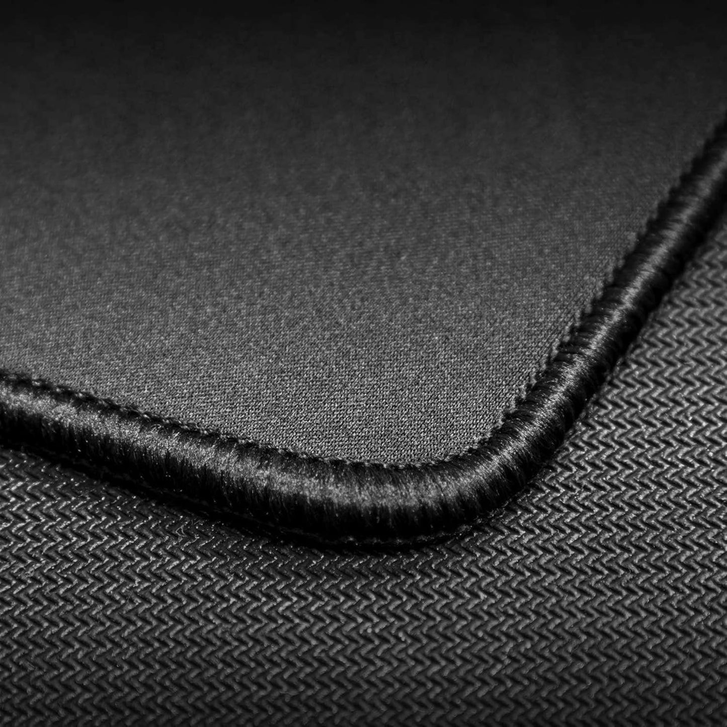 Onizuka 33 Large Gaming Mouse Pad 42x49cm – Extended Desk Mat with Smooth Micro-Weave Surface, Non-Slip Rubber Base, 3mm Thick for Gaming, Office & Laptop